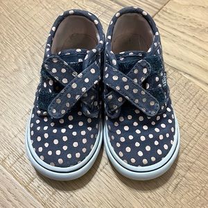 Vans Toddler Girls tennis shoes